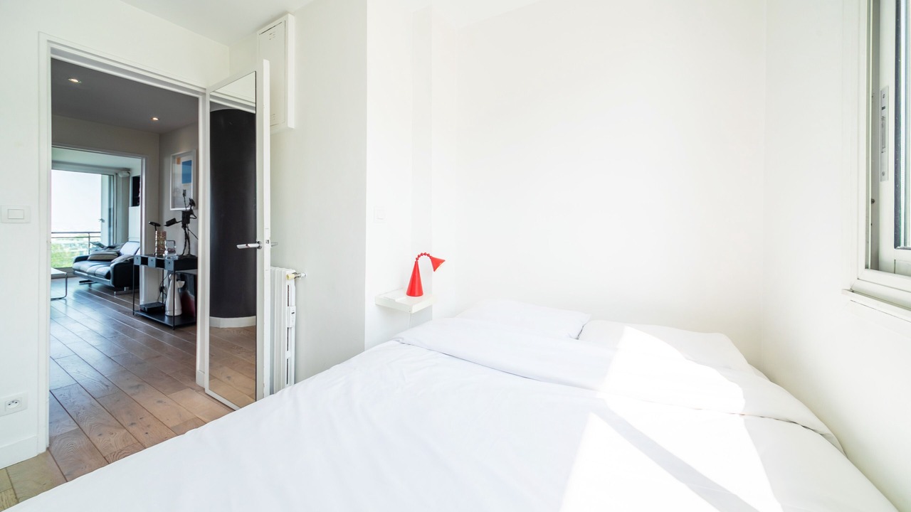 Photo of Bedroom in Combat