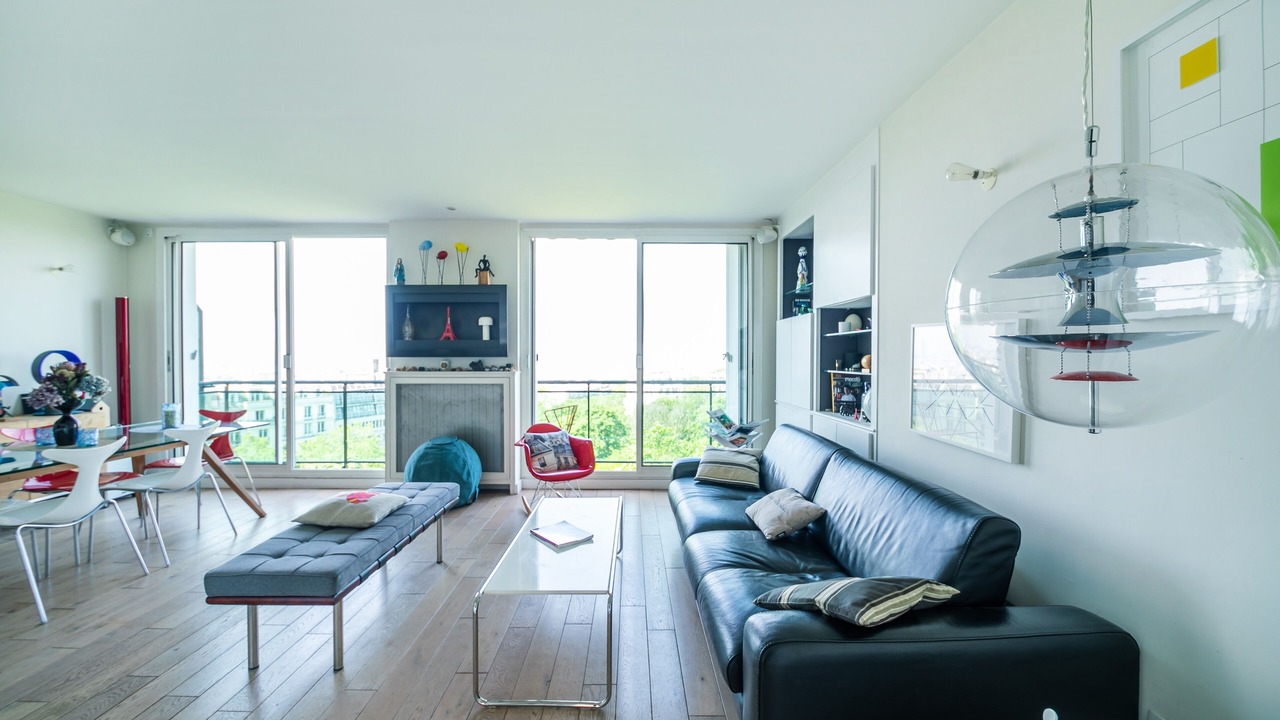 Photo of Livingroom in Combat