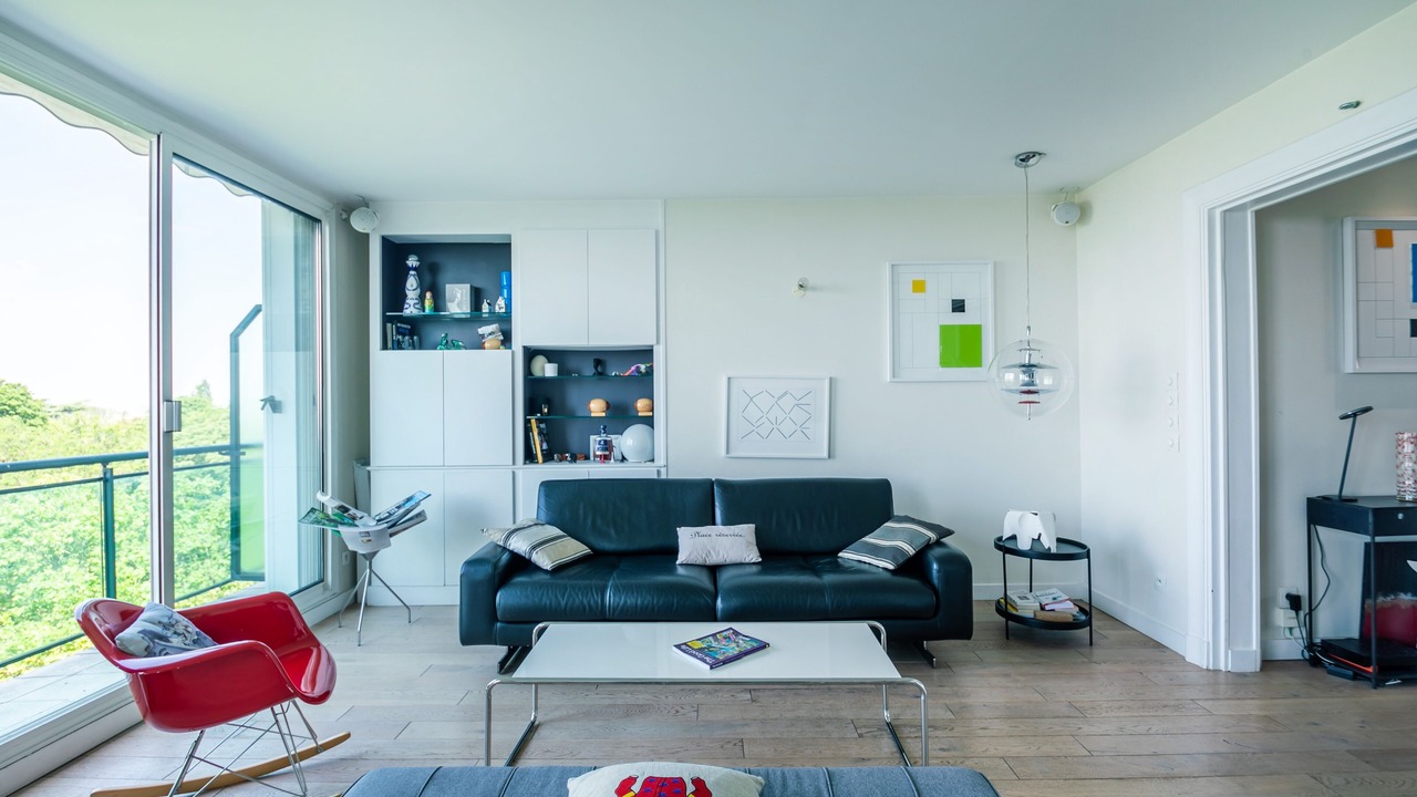 Photo of Livingroom in Combat