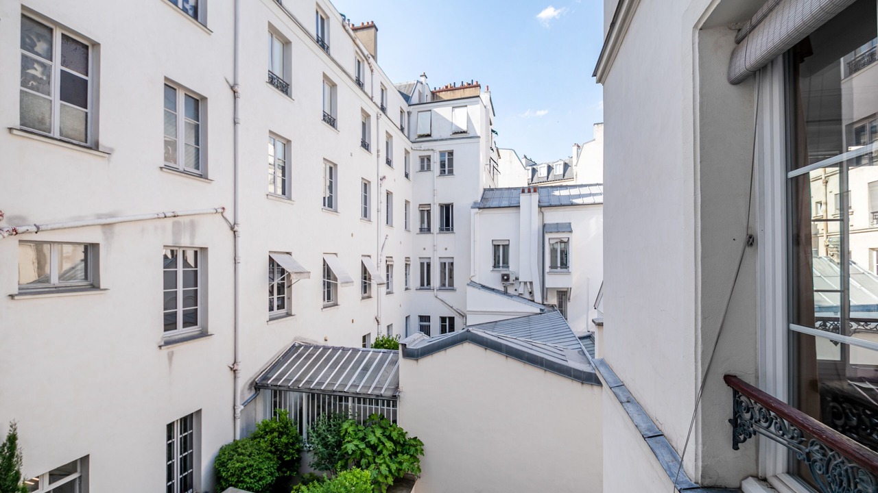 Photo of Outdoor in 9th Arrondissement