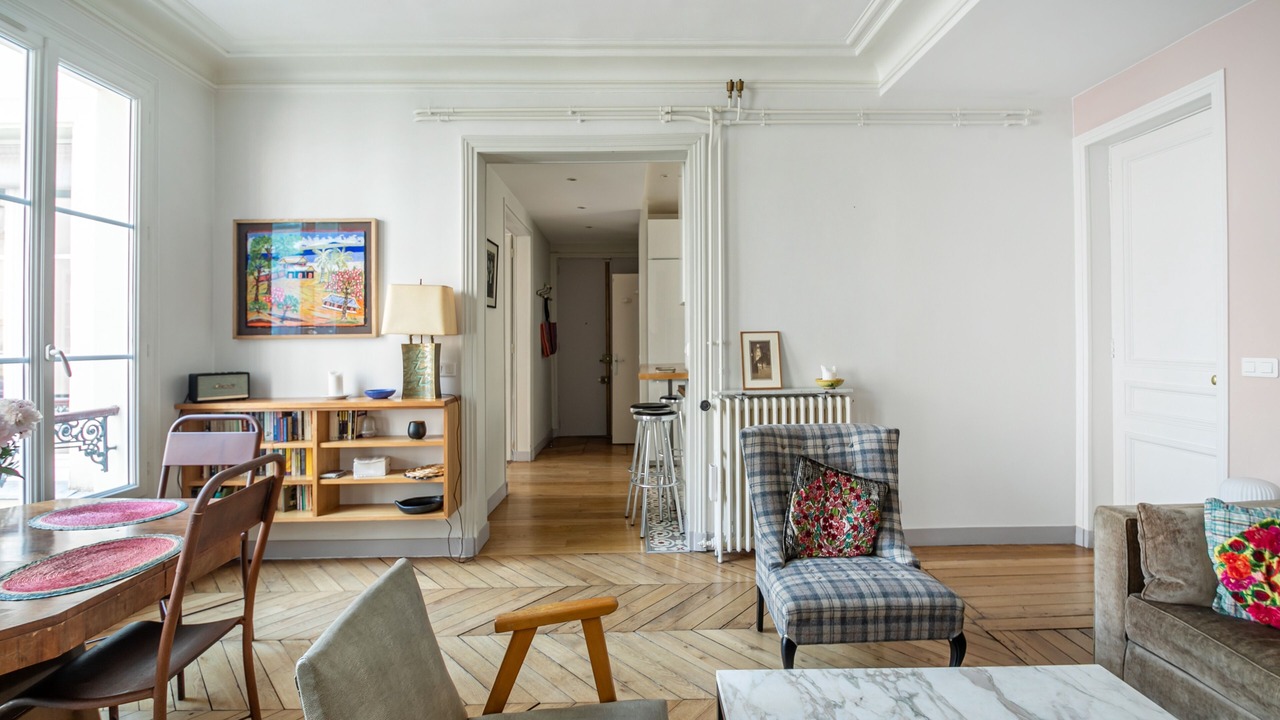 Photo of Livingroom in 9th Arrondissement