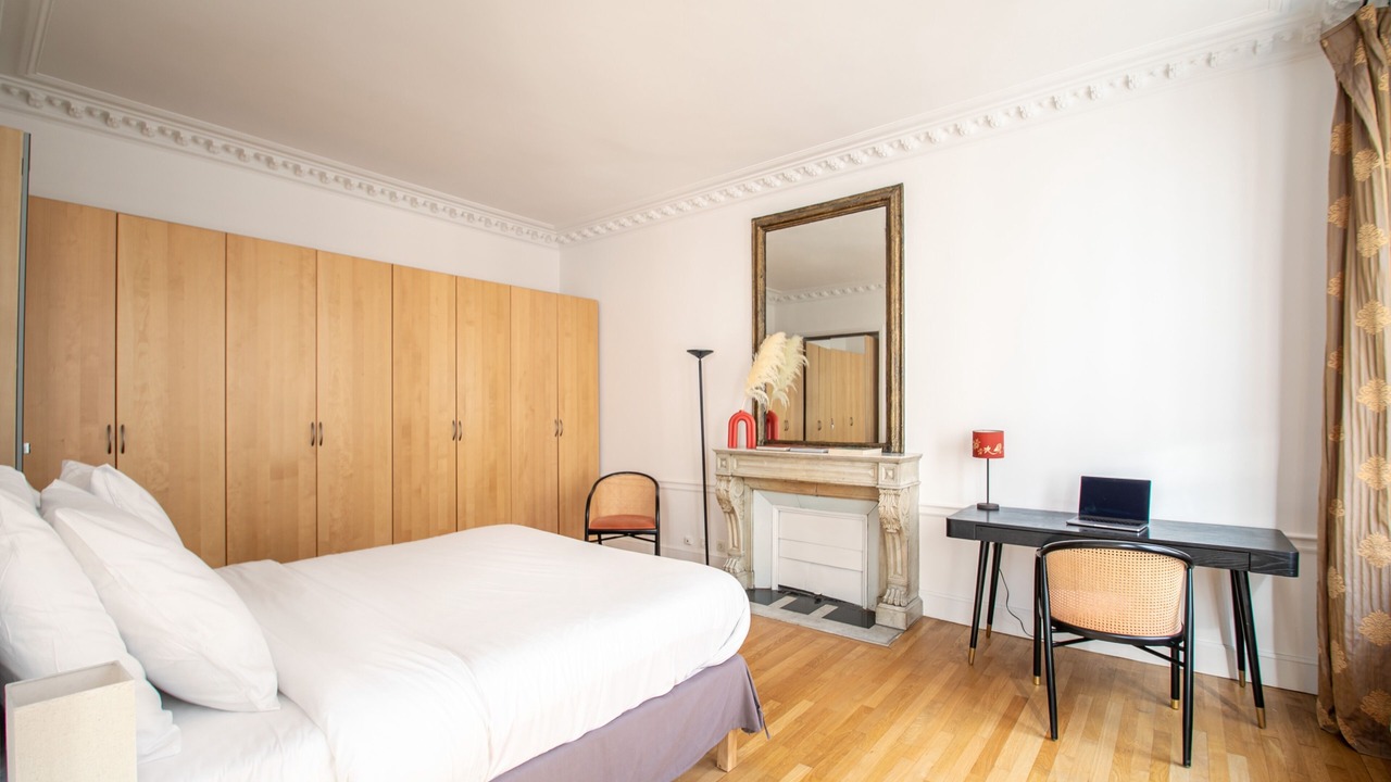 Photo of Bedroom in Quartier du Faubourg-Montmartre