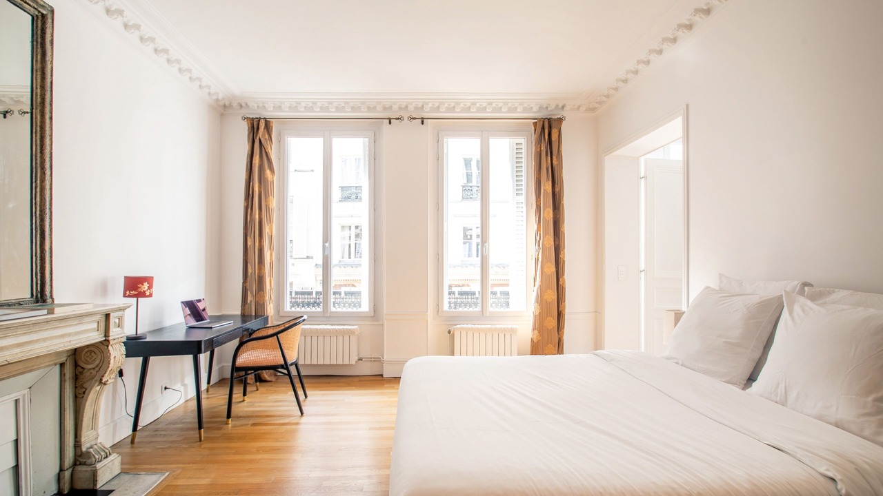 Photo of Bedroom in Quartier du Faubourg-Montmartre