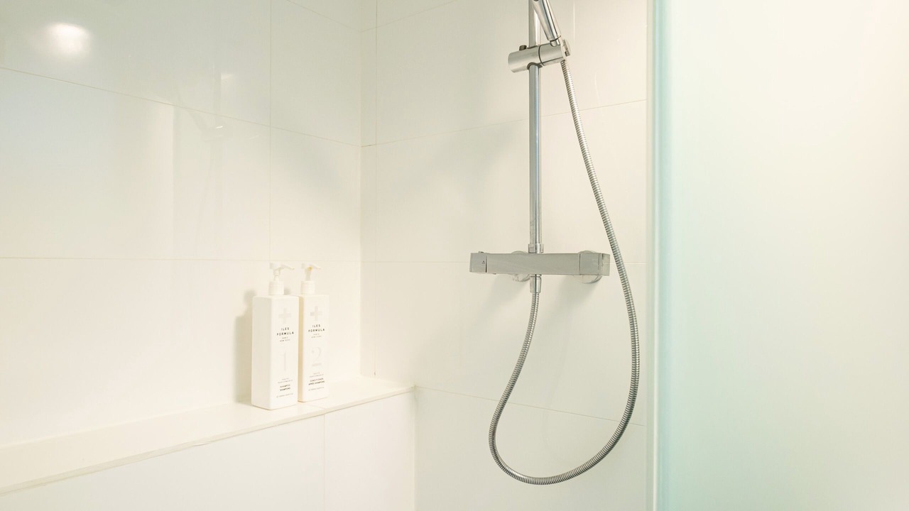 Photo of Bathroom in Quartier de l'Ecole-Militaire