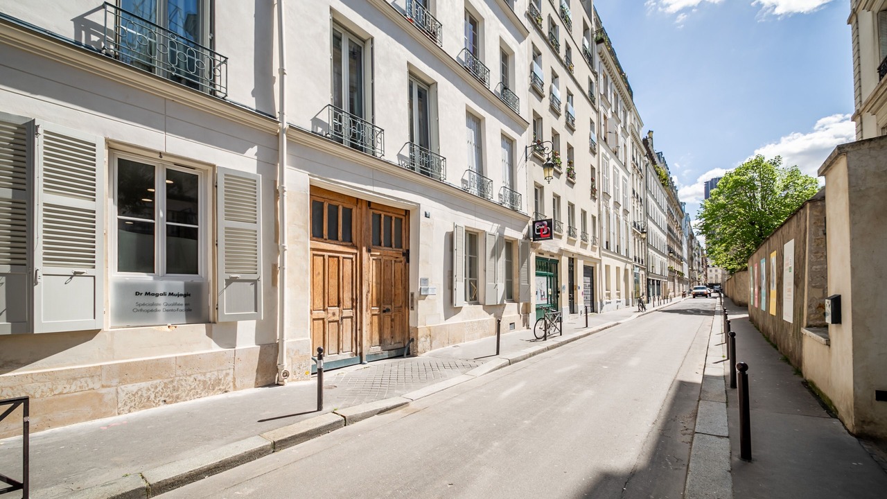 Photo of Outdoor in Quartier de l'Ecole-Militaire