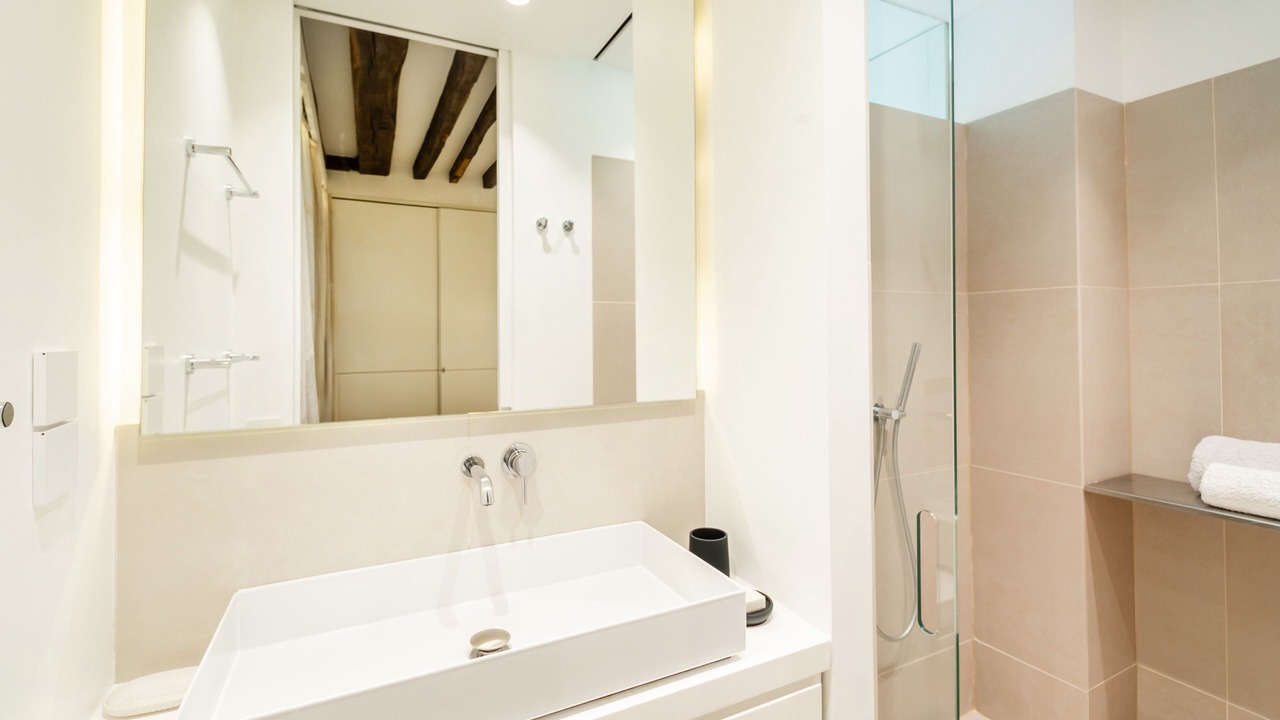 Photo of Bathroom in Les Iles
