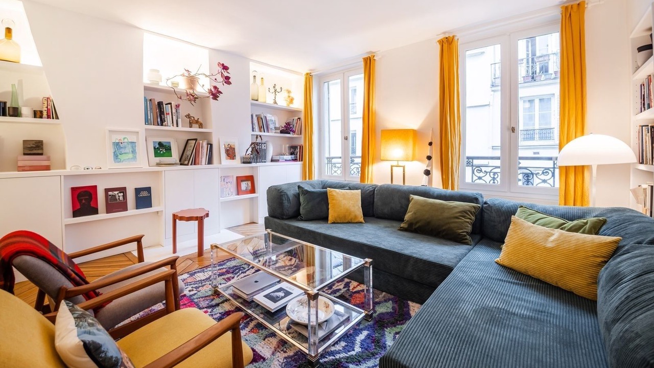Photo of Livingroom in Quartier de la Folie-Mericourt