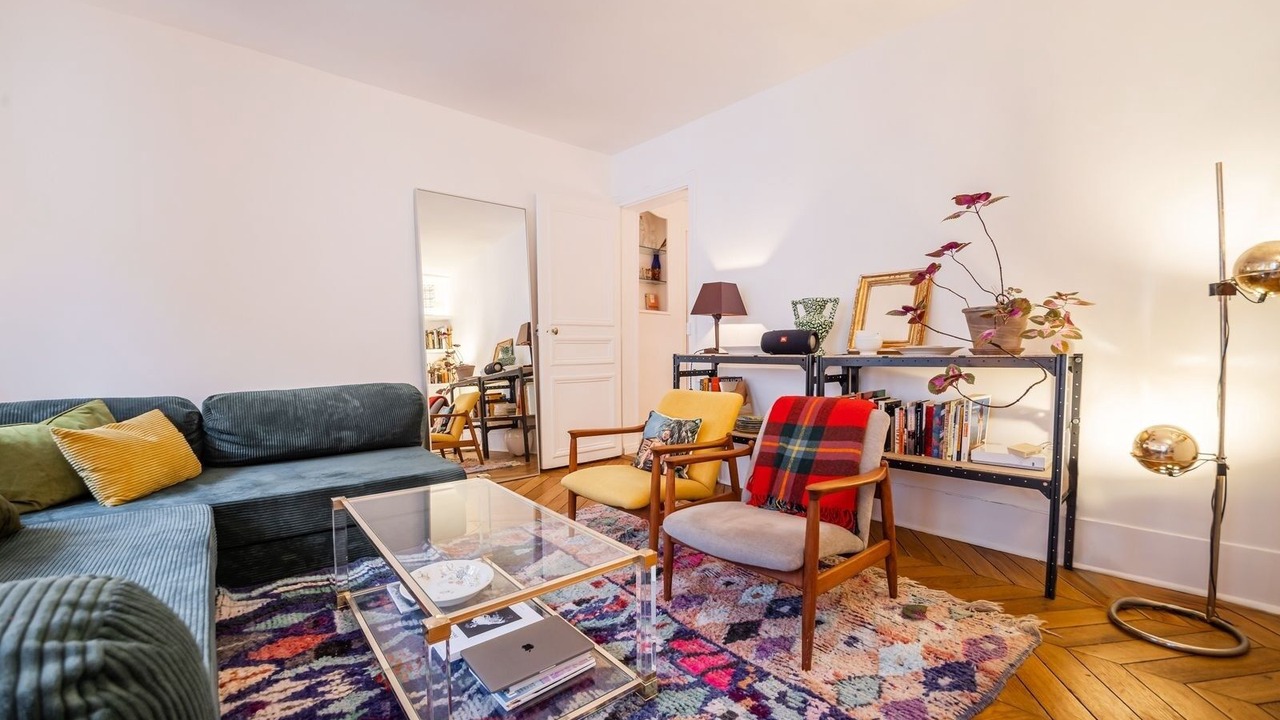 Photo of Livingroom in Quartier de la Folie-Mericourt