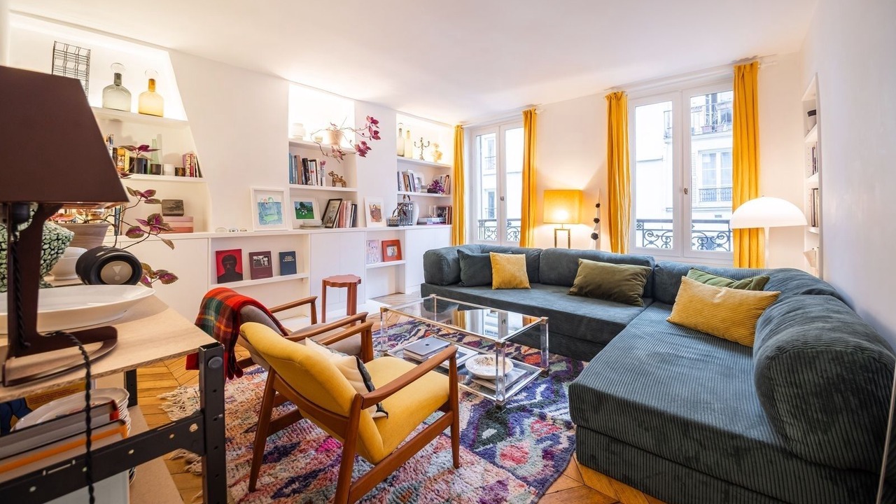 Photo of Livingroom in Quartier de la Folie-Mericourt
