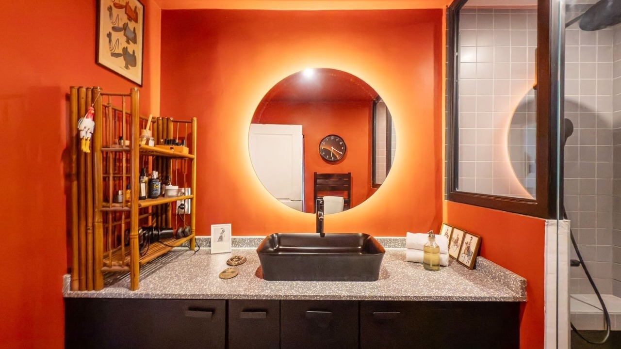 Photo of Bathroom in Quartier de la Folie-Mericourt