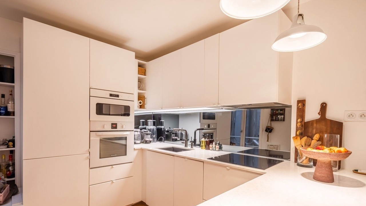 Photo of Kitchen in Quartier de la Folie-Mericourt