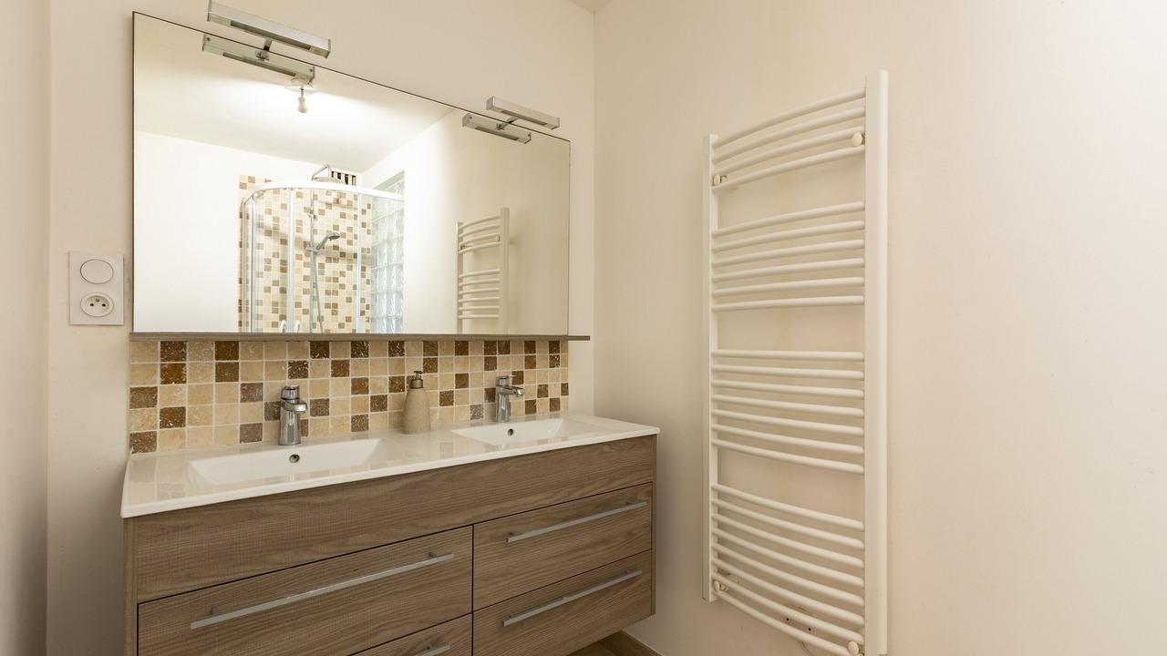 Photo of Bathroom in Gignac