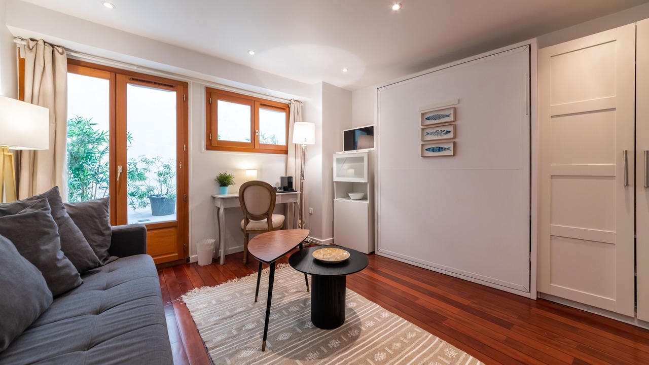Photo of Livingroom in Arsenal