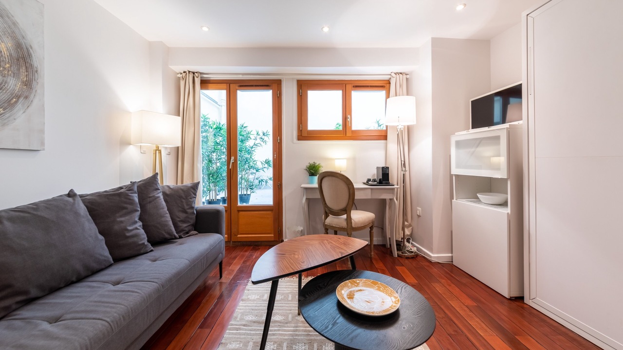 Photo of Livingroom in Arsenal