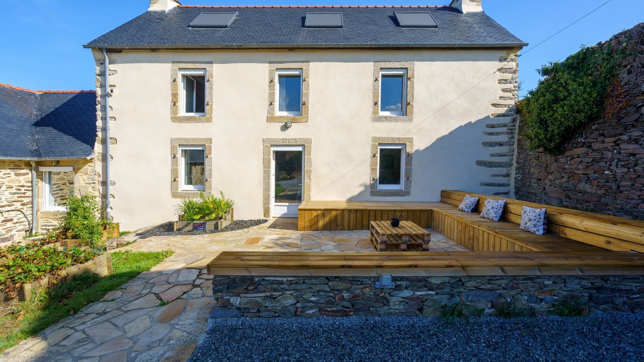 Photo of Patio Balcony in Plomodiern