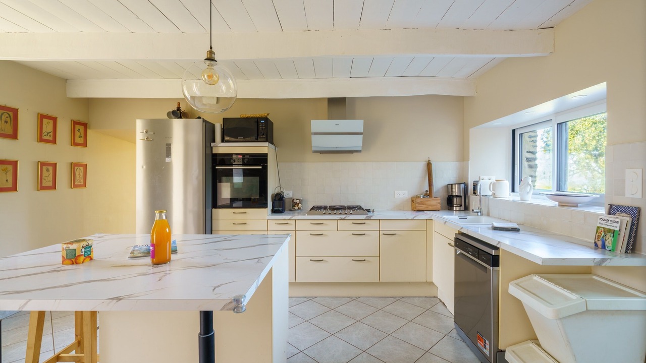 Photo of Kitchen in Plomodiern