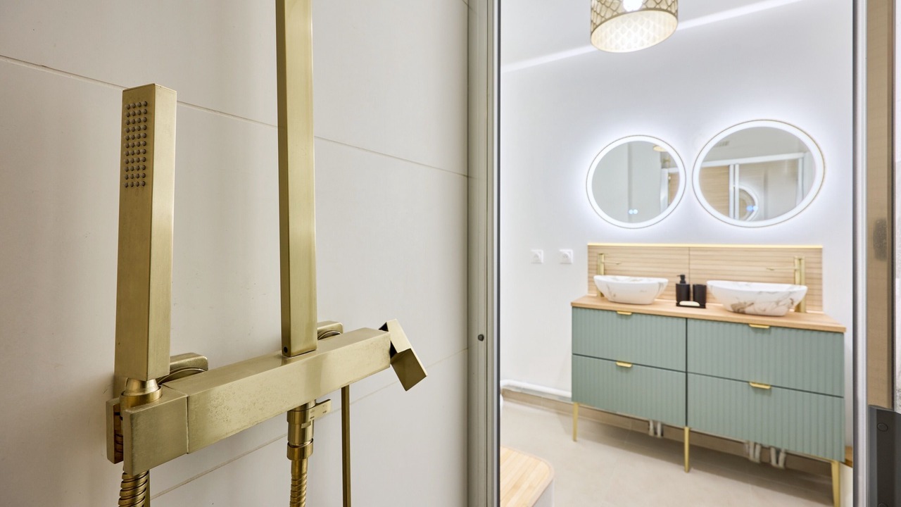 Photo of Bathroom in Courseulles-sur-Mer