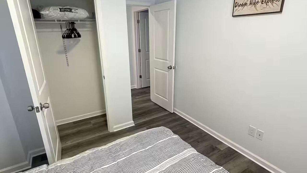 Photo of Bedroom in Balmville