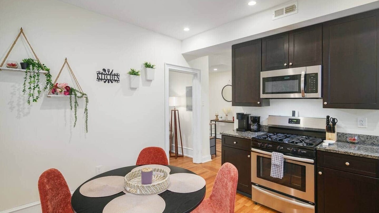 Photo of Kitchen in Foxcroft Square