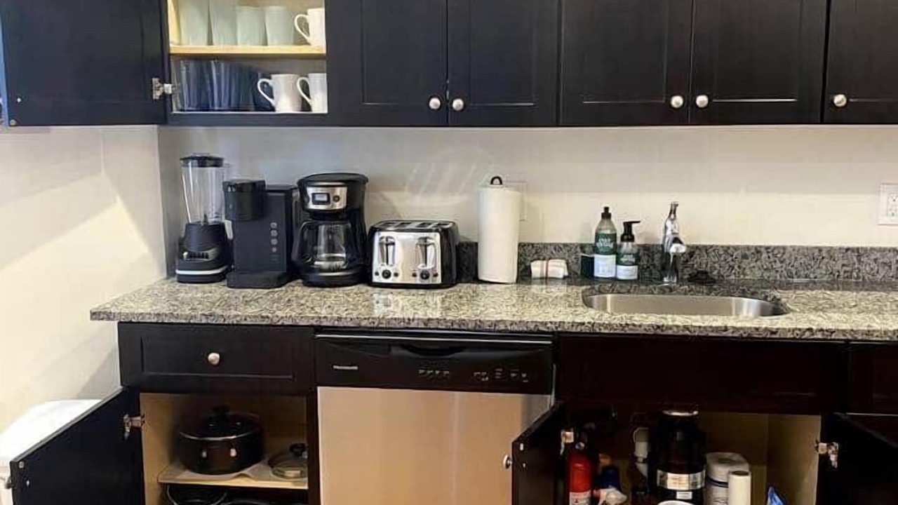 Photo of Kitchen in Foxcroft Square