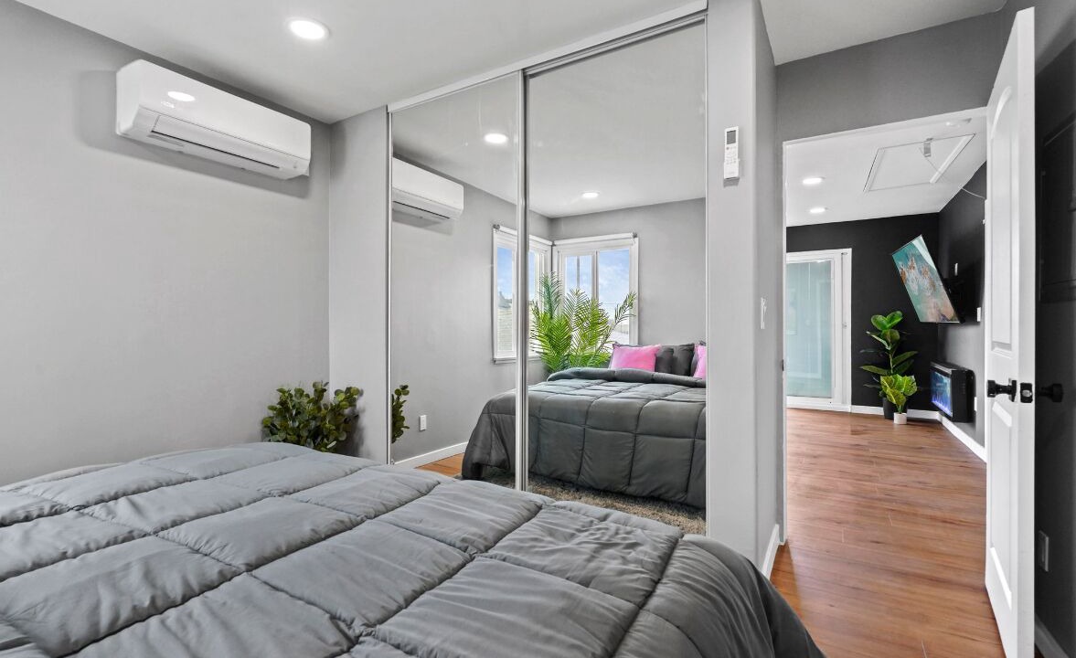 Photo of Bedroom in Hawthorne