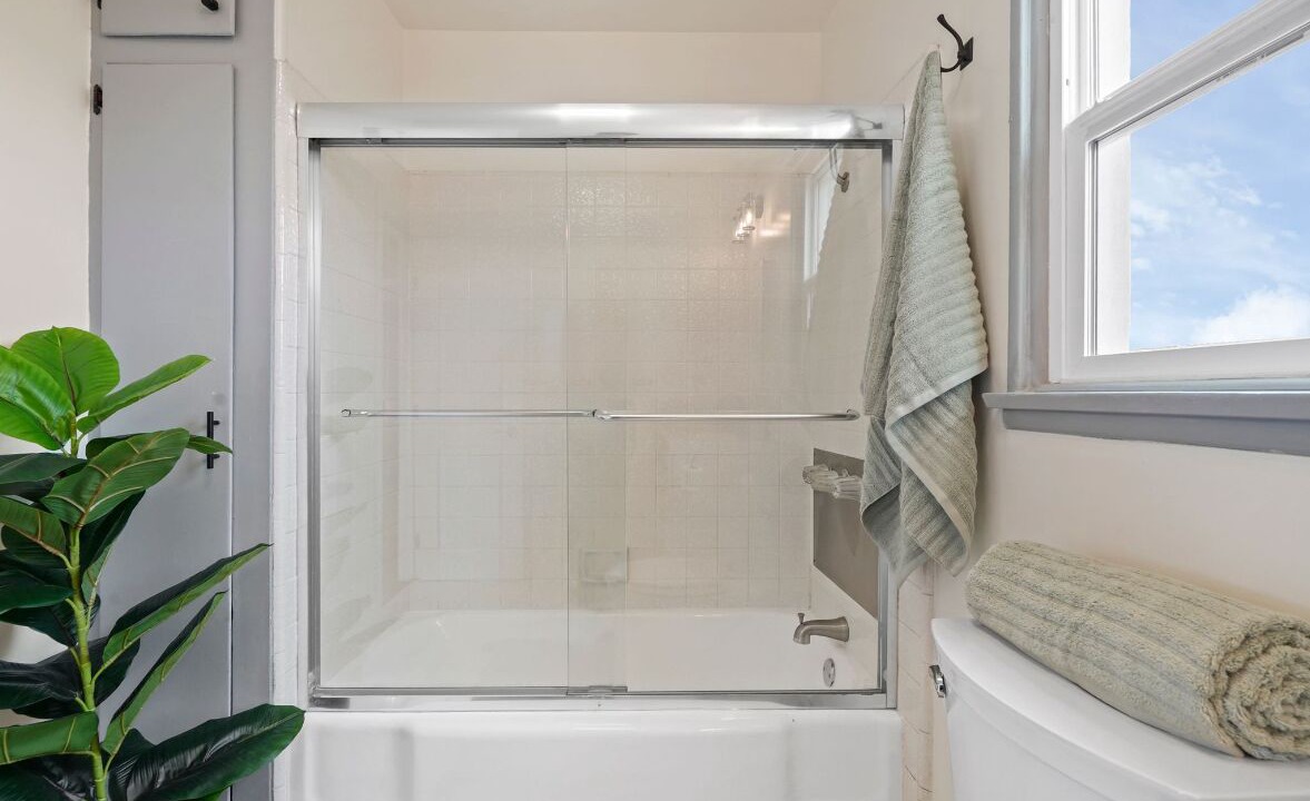 Photo of Bathroom in Hawthorne