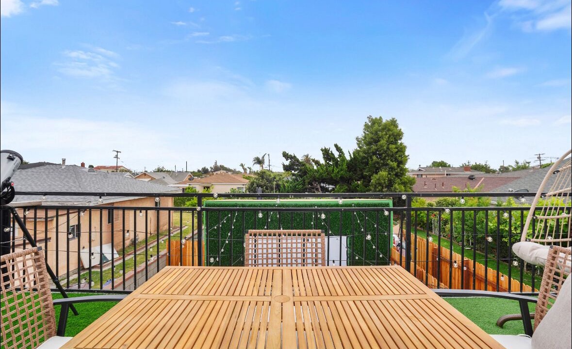 Photo of Outdoor in Hawthorne