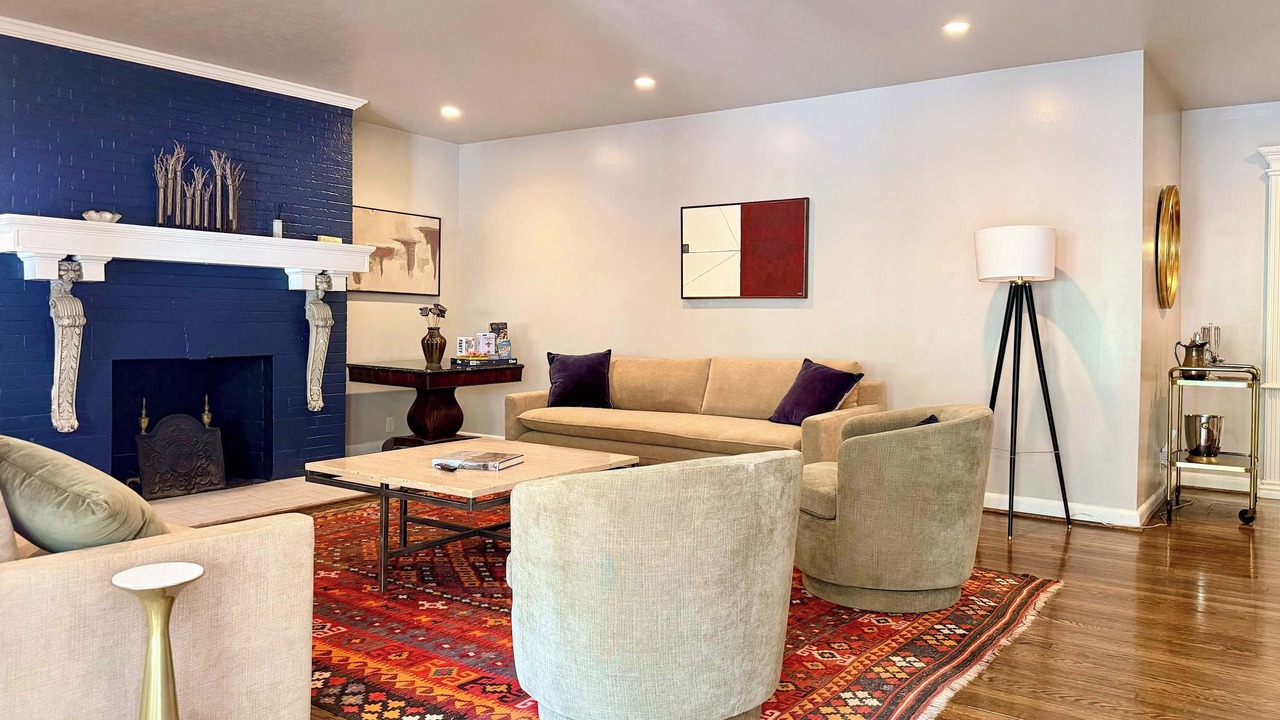 Photo of Livingroom in Crestline Heights