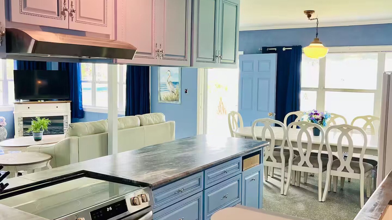 Photo of Kitchen in Elberta