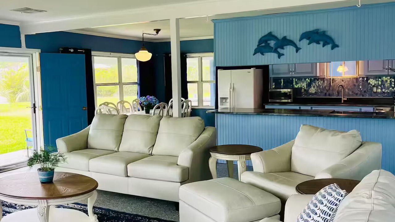 Photo of Livingroom in Elberta