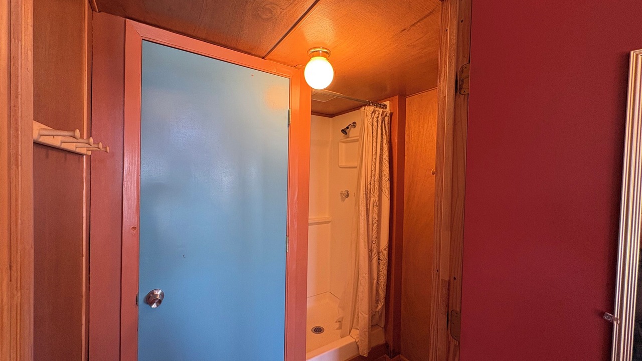 Photo of Bathroom in McIntosh