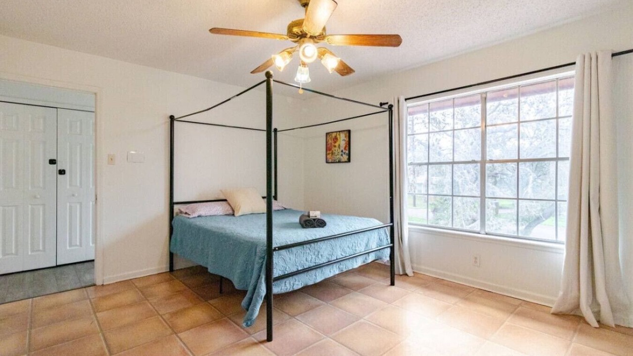 Photo of Bedroom in Leon Valley