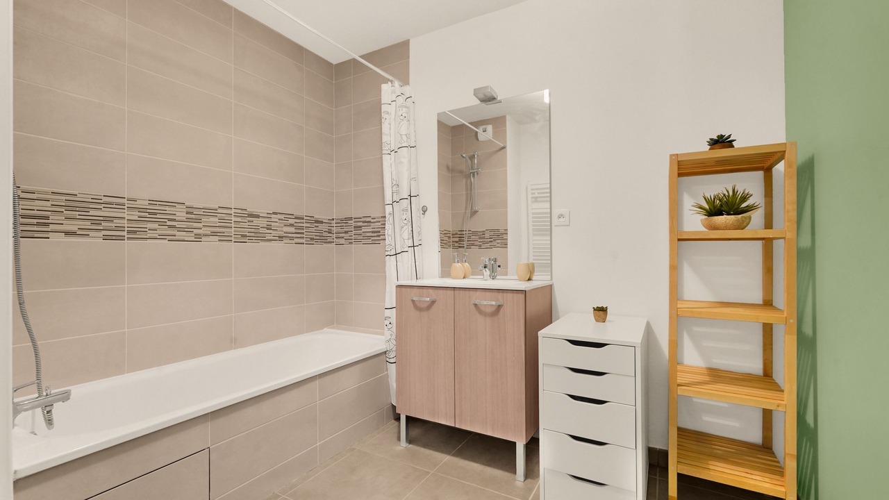 Photo of Bathroom in Marengo - Jolimont