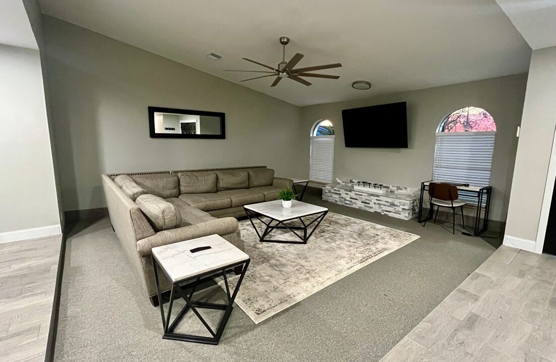 Photo of Livingroom in Northeast Houston