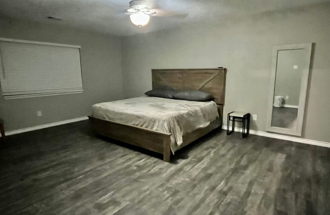 Photo of Bedroom in Northeast Houston