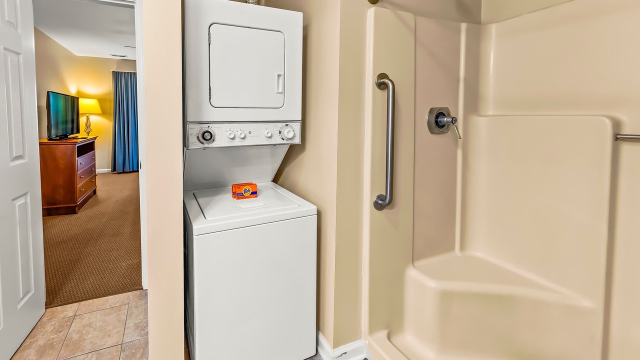 Photo of Bathroom in Fairfield Harbour