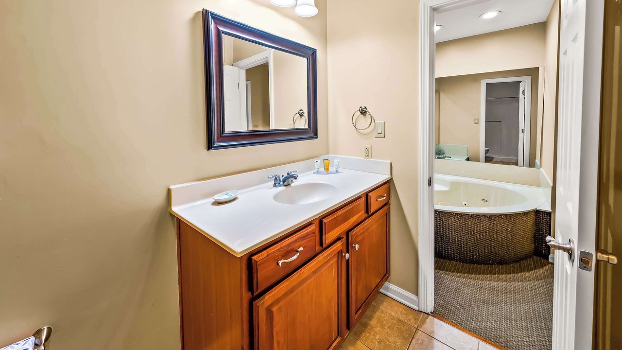 Photo of Bathroom in Fairfield Harbour