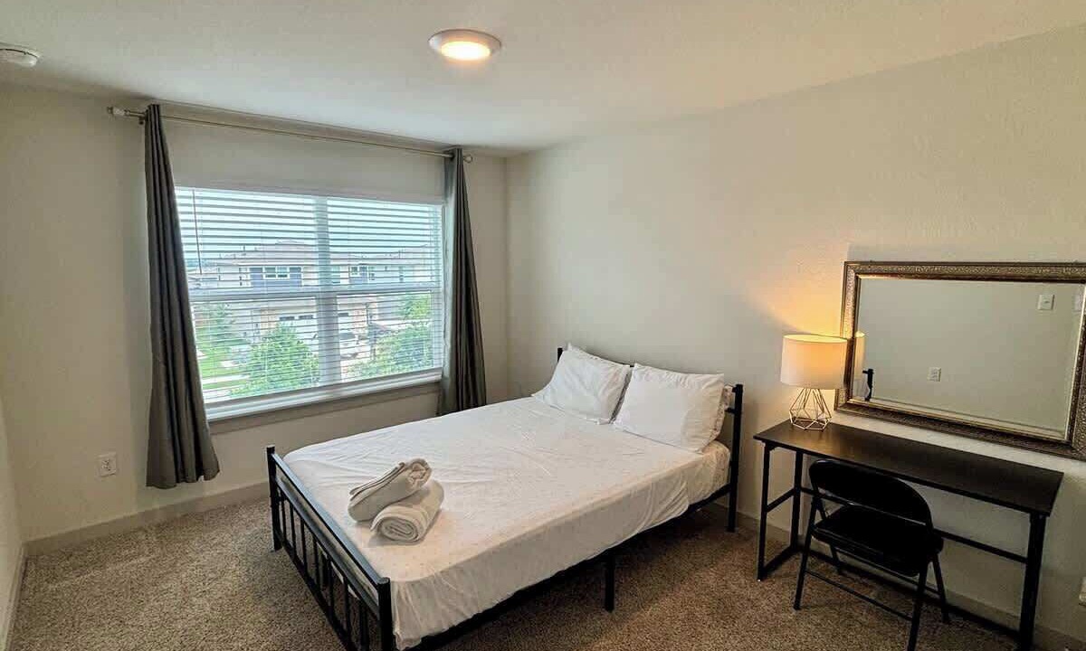 Photo of Bedroom in McNeil