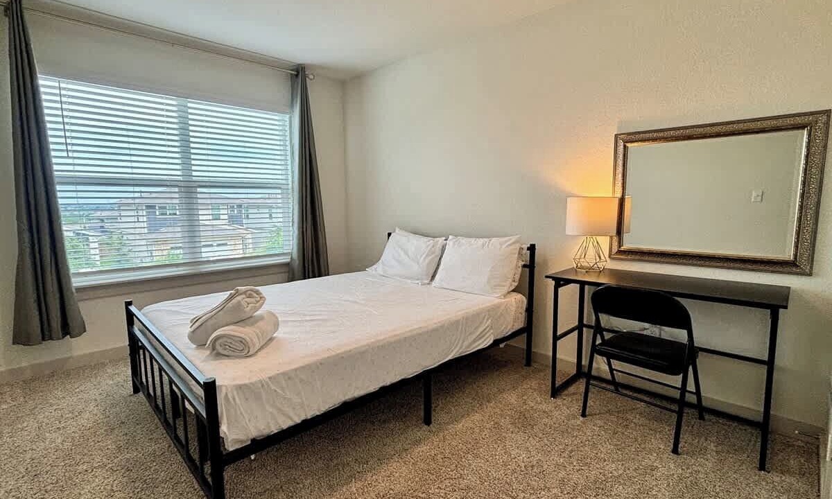 Photo of Bedroom in McNeil