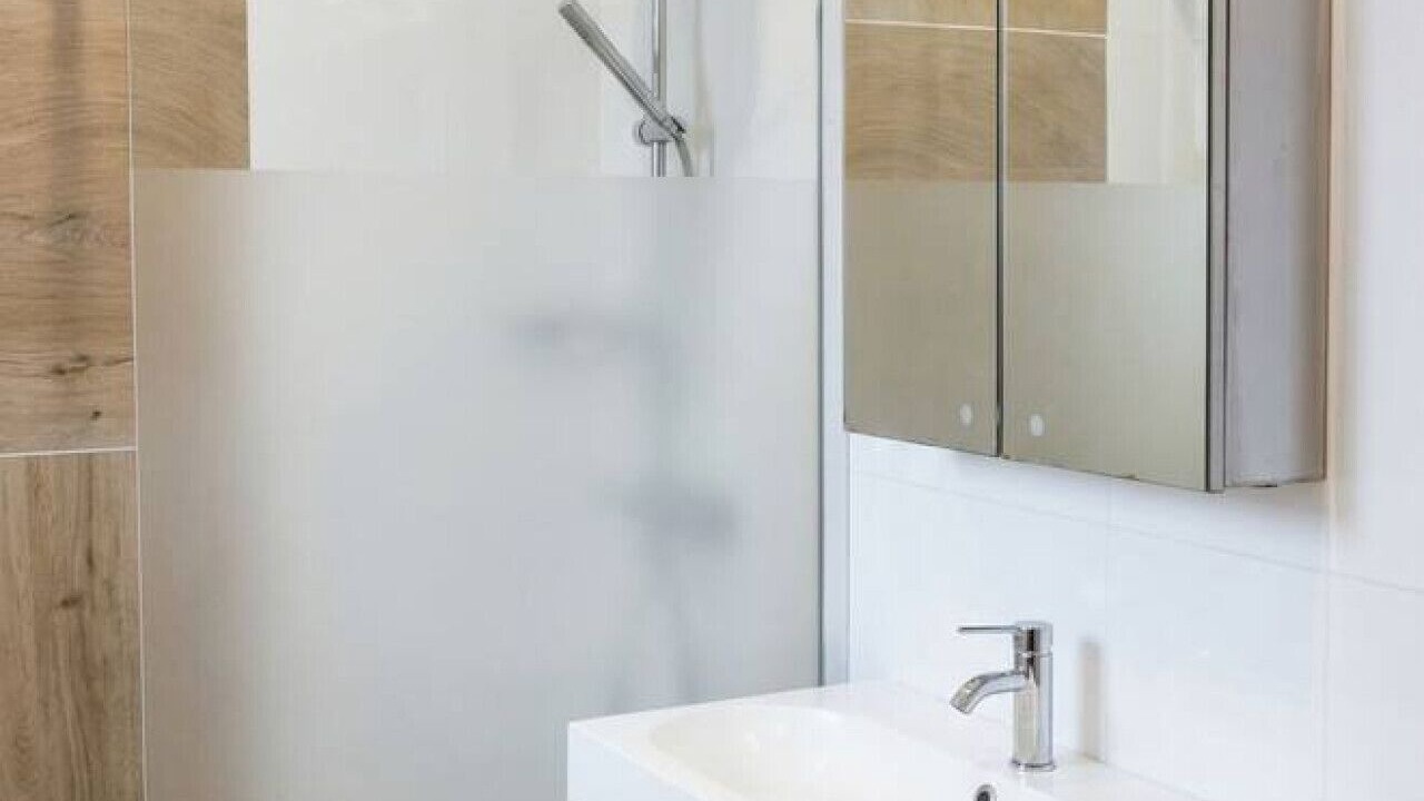 Photo of Bathroom in Gairaut