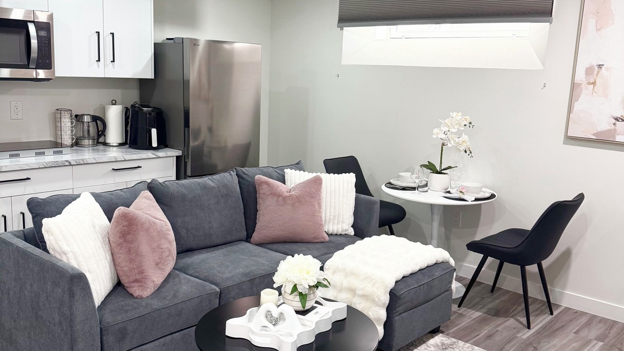 Photo of Livingroom in Transcona