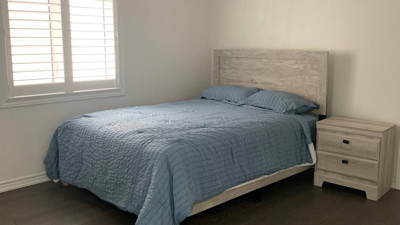 Photo of Bedroom in Lindsay