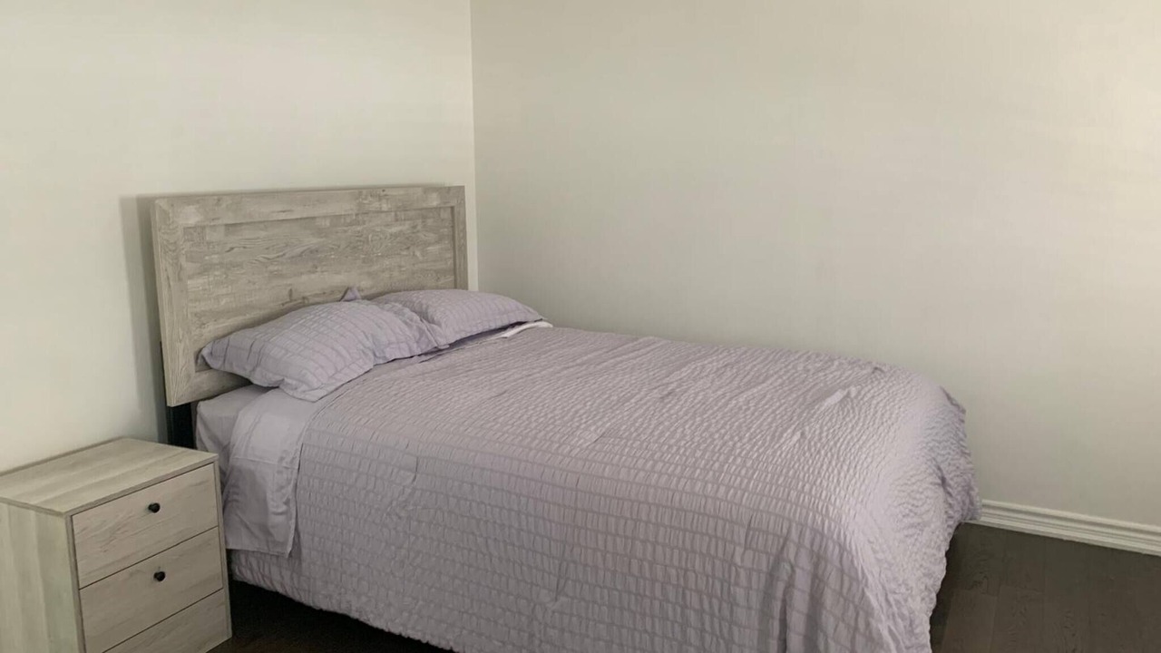 Photo of Bedroom in Lindsay