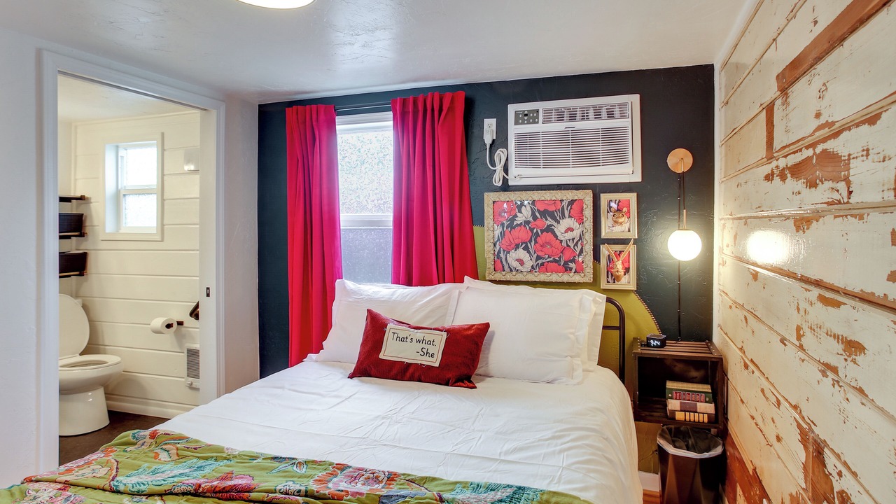 Photo of Bedroom in Latah Valley