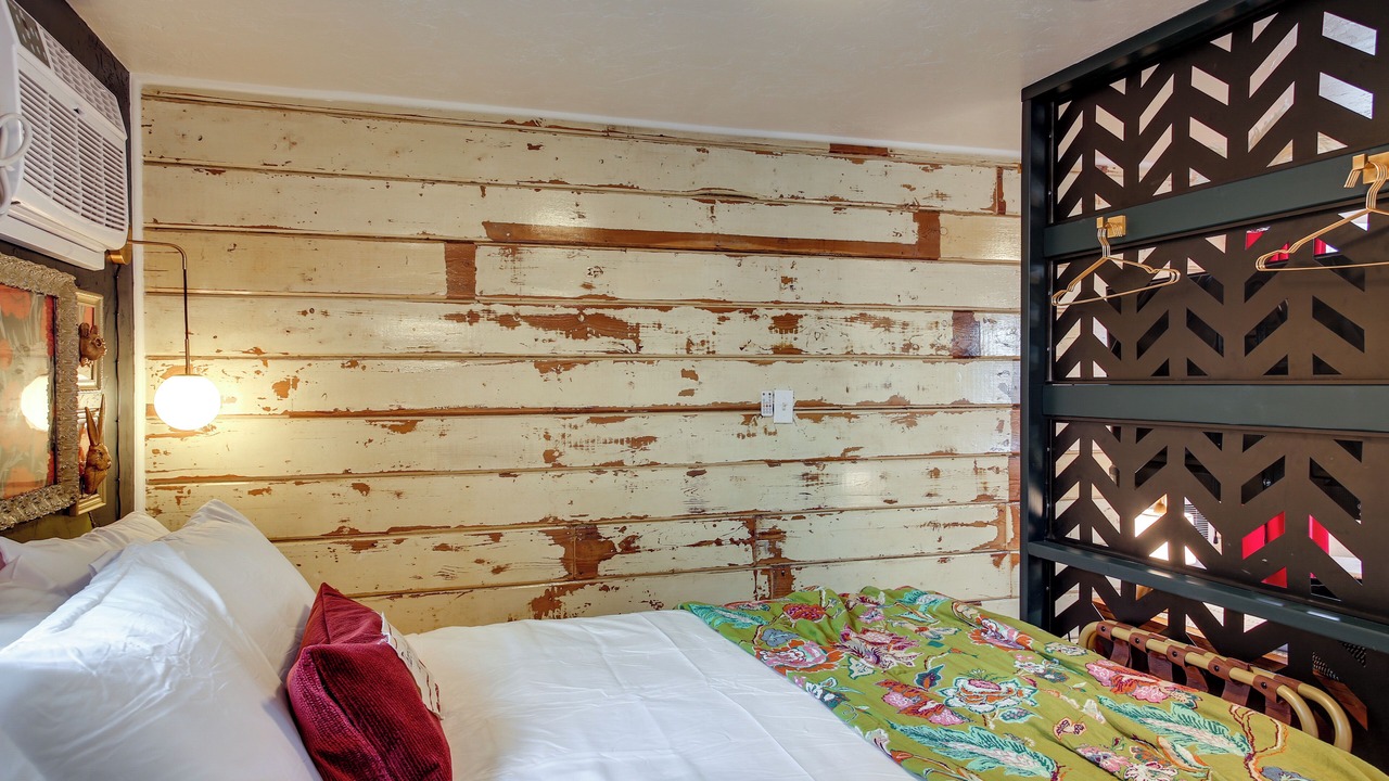 Photo of Bedroom in Latah Valley