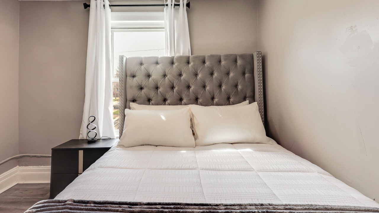 Photo of Bedroom in Rochester