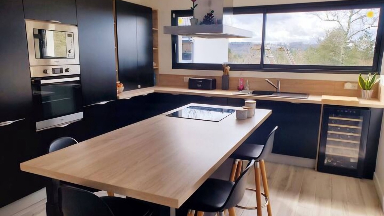 Photo of Kitchen in Montrem