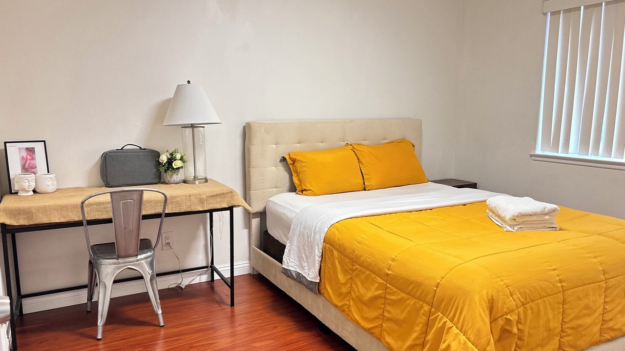 Photo of Bedroom in Rowland Heights