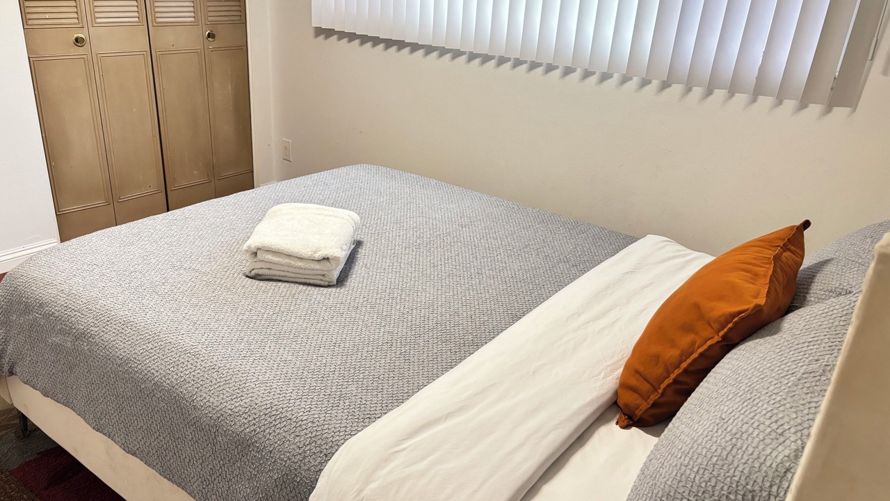 Photo of Bedroom in Rowland Heights