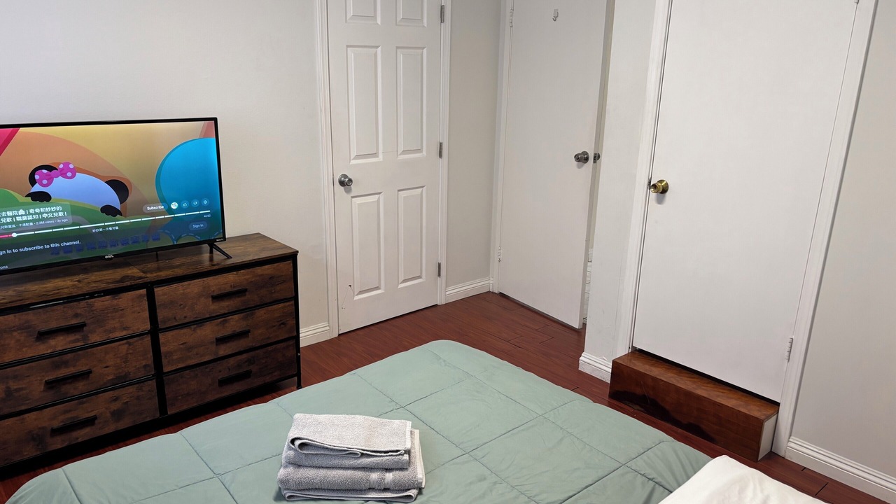 Photo of Bedroom in Rowland Heights
